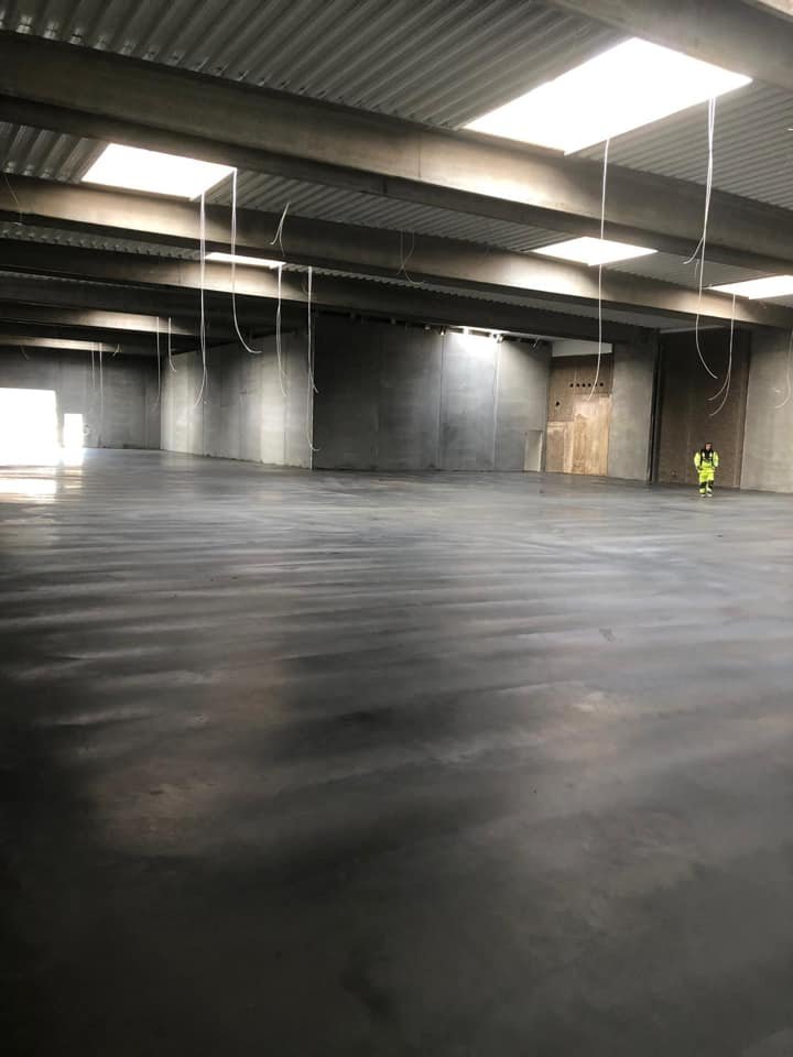    	Støbning af industri bygning – færdig resultat